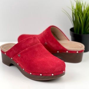 VIONIC Kacie Suede Clog Red 9